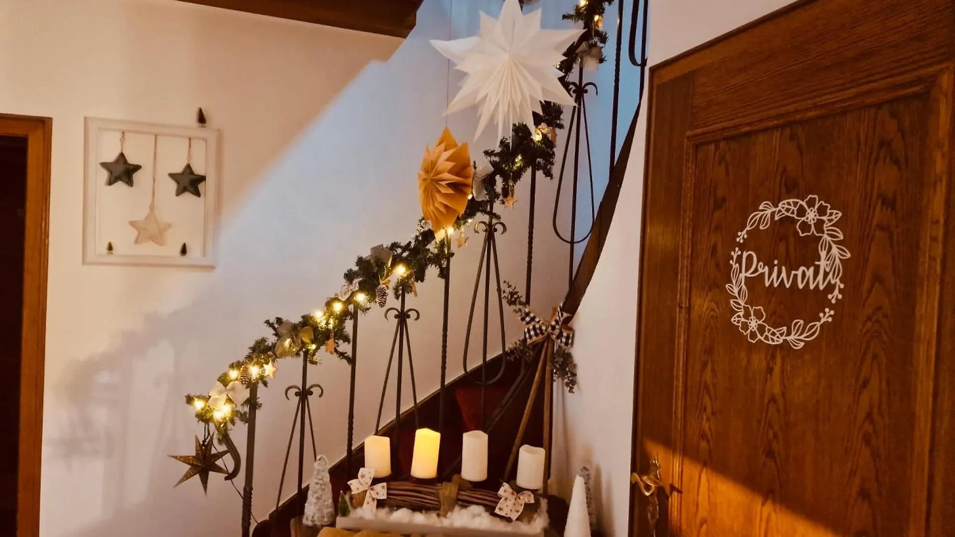 Gaestehaus Goldenes Lamm Rothenburg ob der Tauber Almanya
